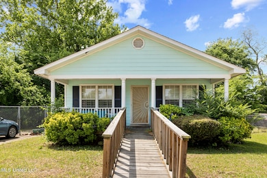193 E Bell St-2