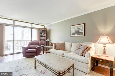 1633 Parkcrest Cir unit 200, Reston, VA 20190 - photo 3