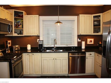 All Appliances Stay.