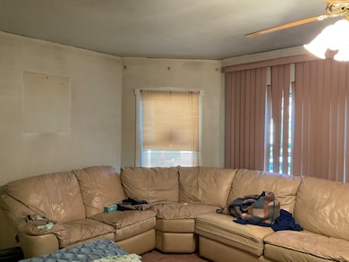 8052 S Harvard Ave, Chicago, IL 60620 - photo 3