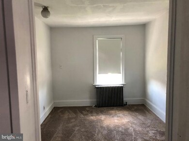 226 W 5th St, Lansdale, PA 19446 - photo 6