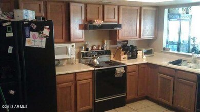 Kitchen 02