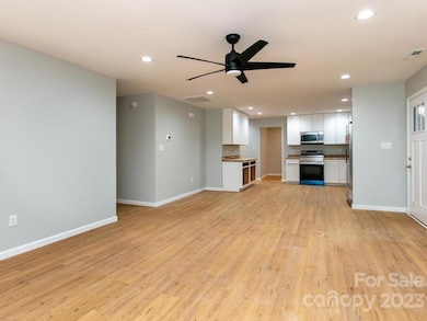 34 Shire Way Ln, Leicester, NC 28748 - photo 5