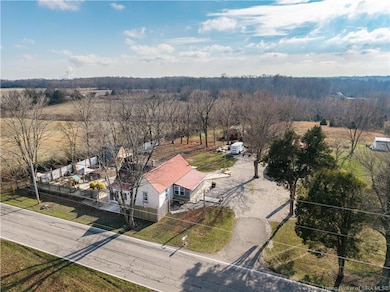 5735 Elizabeth New Middletown Rd SE, Elizabeth, IN 47117 - photo 3