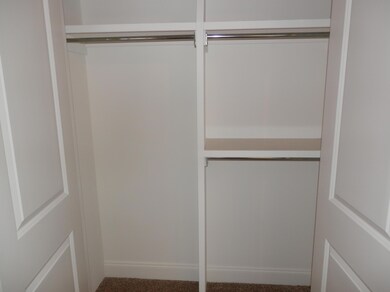 Closet Bedroom 2