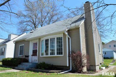 2507 N Myrtle St, Davenport, IA 52804 - photo 2