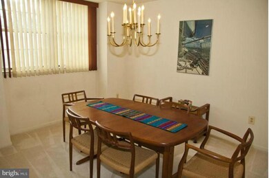 7 Pipe Hill Ct unit A, Baltimore, MD 21209 - photo 3