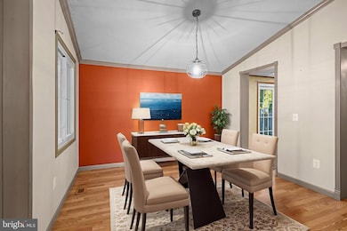 4913 Chestnut St, Shady Side, MD 20764 - photo 2