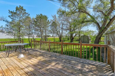 11-web-or-mls-2246-64th-ave