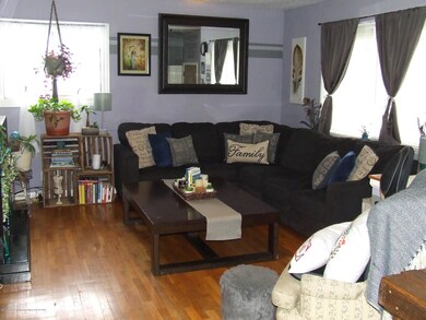 4820 Burchfield Ave, Lansing, MI 48910 - photo 4