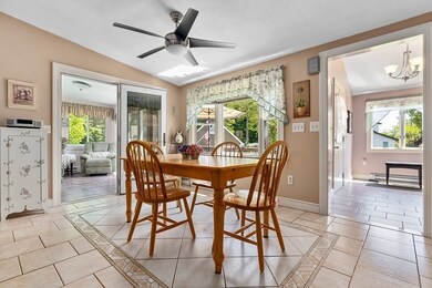 85 Forest St, Wakefield, MA 01880 - photo 7