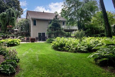 2525 McIntosh-15
