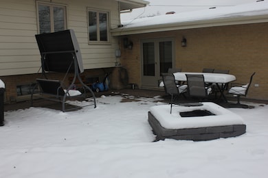 5639 N Manor Ln, Chicago, IL 60631 - photo 3