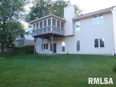 1895 14th St, Bettendorf, IA 52722 - photo 3