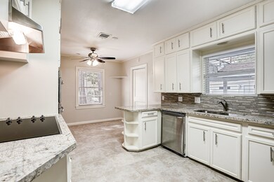 3709 Parkwood Dr, Houston, TX 77021 - photo 6