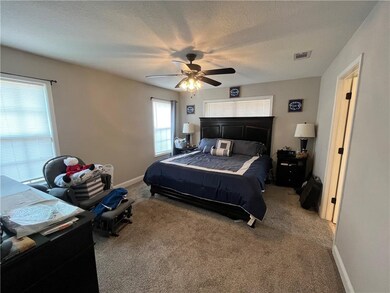 235 Victorian Lake Dr, Brunswick, GA 31525 - photo 7