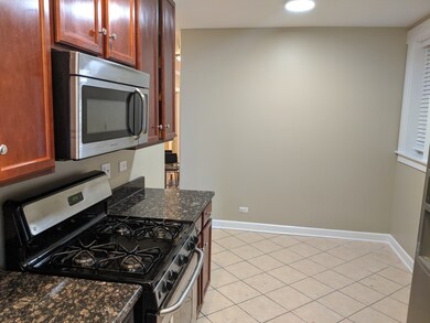2737 W Arthur Ave unit 1, Chicago, IL 60645 - photo 7