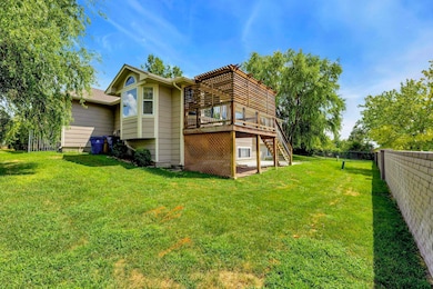 307 Cypress Ct, Andover, KS 67002 - photo 2