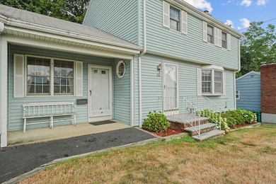 64 Spring View Dr, Lynn, MA 01904 - photo 2