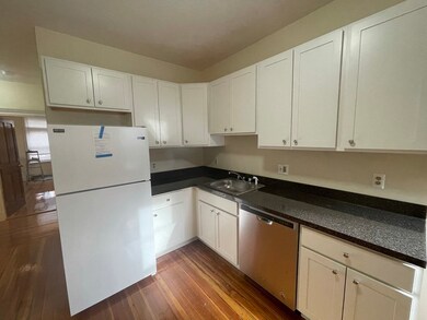 24 Strathmore Rd unit 1, Brookline, MA 02445 - photo 3