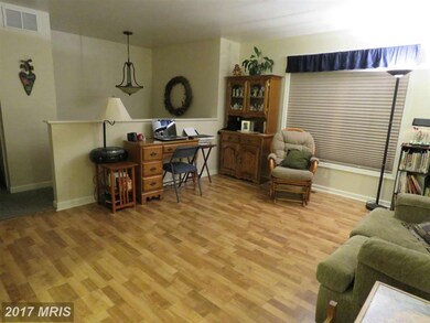 1334 Mallard Dr W, Chambersburg, PA 17202 - photo 5