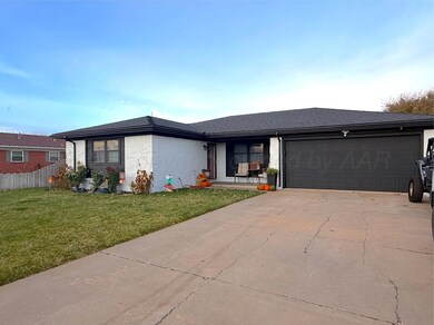 1718 Sunset Ave, Dumas, TX 79029 - photo 2