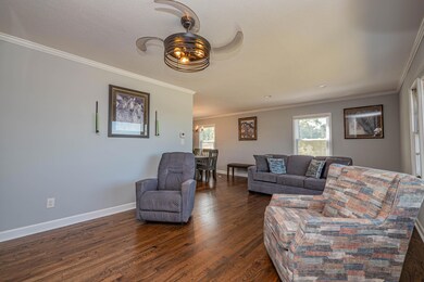 647 Dawson Dr, Paris, MO 65275 - photo 7