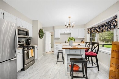 29 Franklin St, Auburn, MA 01501 - photo 3