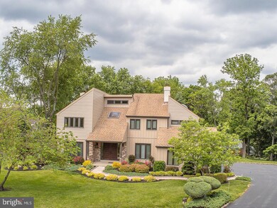 818 Northwinds Dr, Bryn Mawr, PA 19010 - photo 3