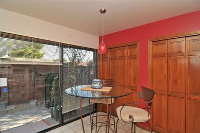 Breakfast Nook