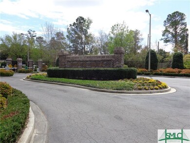 Entrance into Hoover Creek Plantation with gate fo
