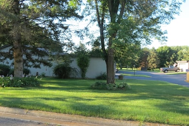 904 3rd St N unit 9, Cold Spring, MN 56320 - photo 6