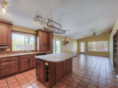 Kitchen w/Center Island & Pot Rack