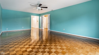 7432 Lions Head Dr unit 5, Indianapolis, IN 46260 - photo 6