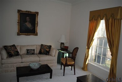 709 Waldens Pond Rd, Albany, NY 12203 - photo 7