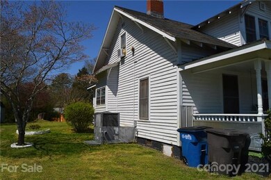 1016 S Meeting St, Statesville, NC 28677 - photo 3