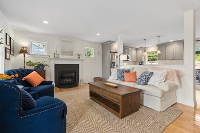 7 Madeline Ln, Cape Neddick, ME 03902 - photo 2