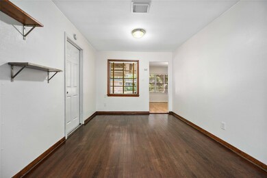 2014 Lamonte Ln, Houston, TX 77018 - photo 6