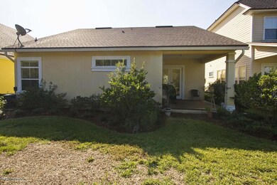 Exterior_Back