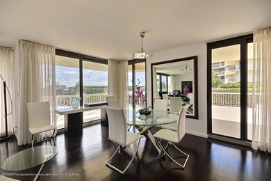 04 Dining Area