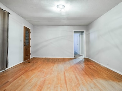 315 S Price Ave, Chandler, OK 74834 - photo 7