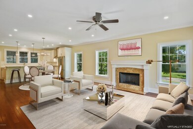 03_102SMayhewSt_10001_LivingRoom_HiRes