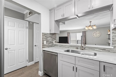 5230 Zelzah Ave unit 3, Encino, CA 91316 - photo 5