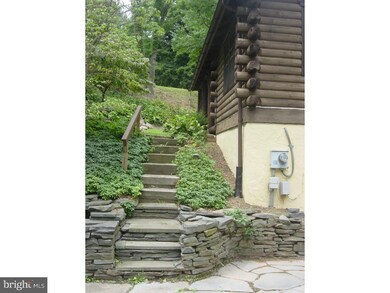 2609 Pheasant Run Ln, Spring City, PA 19475 - photo 4