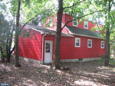 281 E Camplain Rd, Manville, NJ 08835 - photo 2