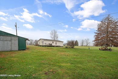 2081 Abbott Ln, Bedford, KY 40006 - photo 4
