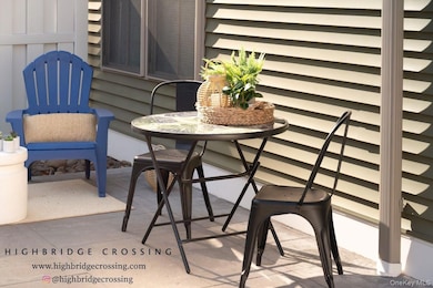 128 Vineyard Ave unit 106, Highland, NY 12528 - photo 5