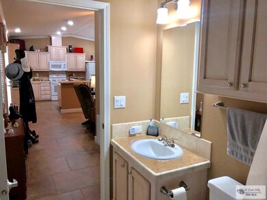 1216 N Palmera Dr, La Feria, TX 78559 - photo 7