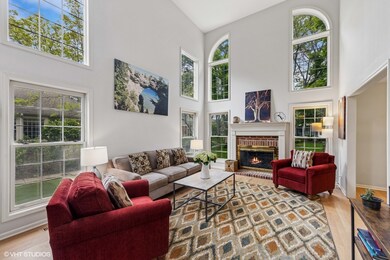 125 Yale Ct unit 32LK12, Glenview, IL 60026 - photo 3