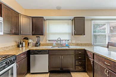 4545 207th St, Matteson, IL 60443 - photo 3